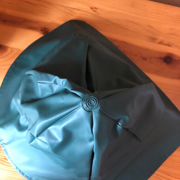 Columbia Sportswear Rain Hat - Picture 8 of 8